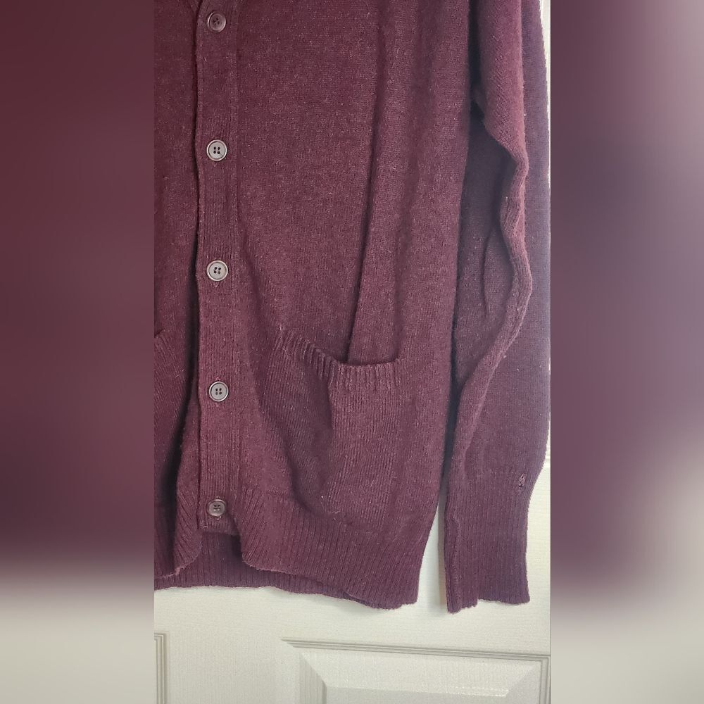Marks&Spencer M Burgundy 100% LAMBSWOOL Pockets Lslv Buttons Up Men's Cardigan - Picture 2 of 8
